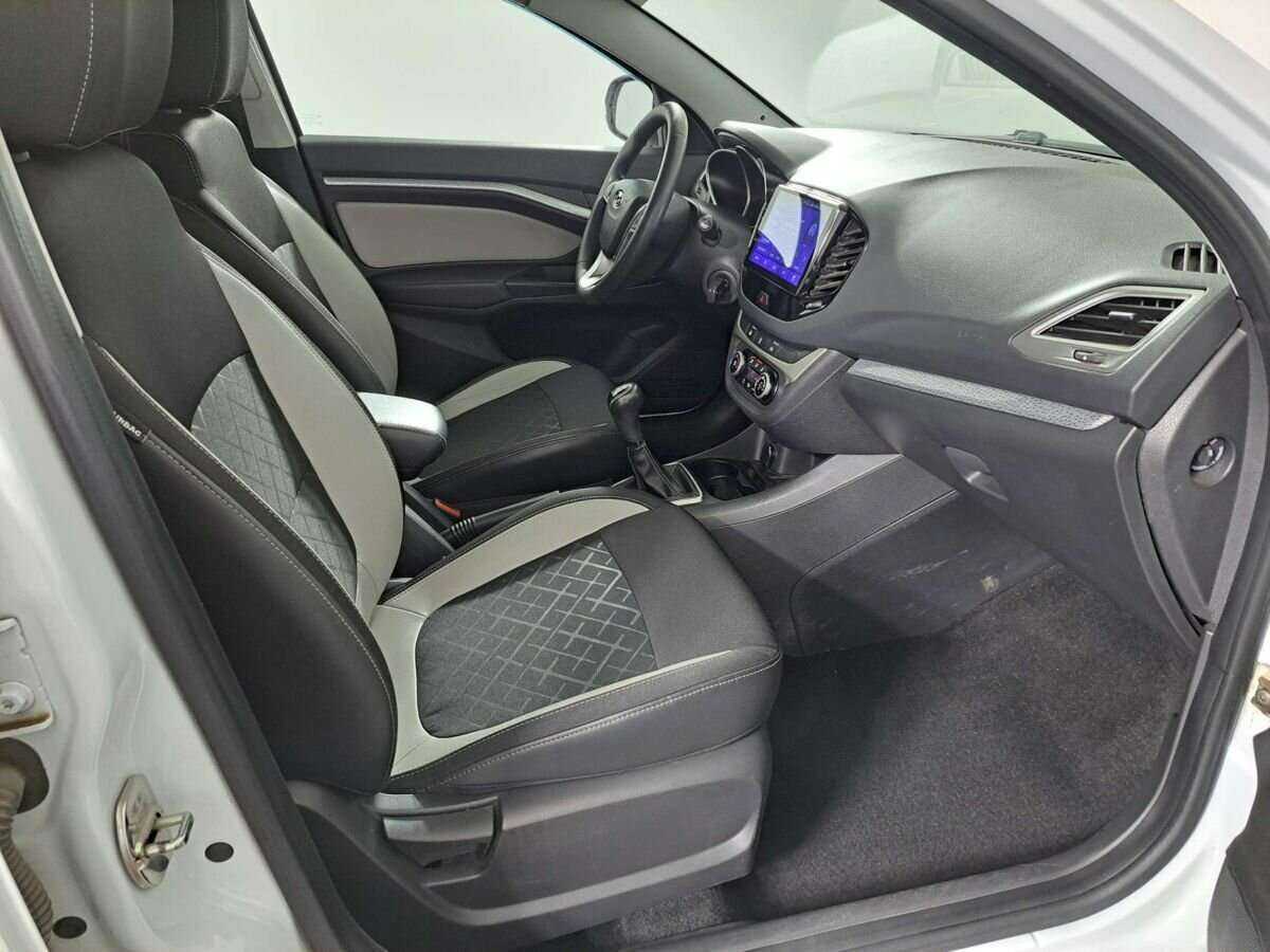 Lada (ВАЗ) Vesta SW Cross, 2018 - Фото №8