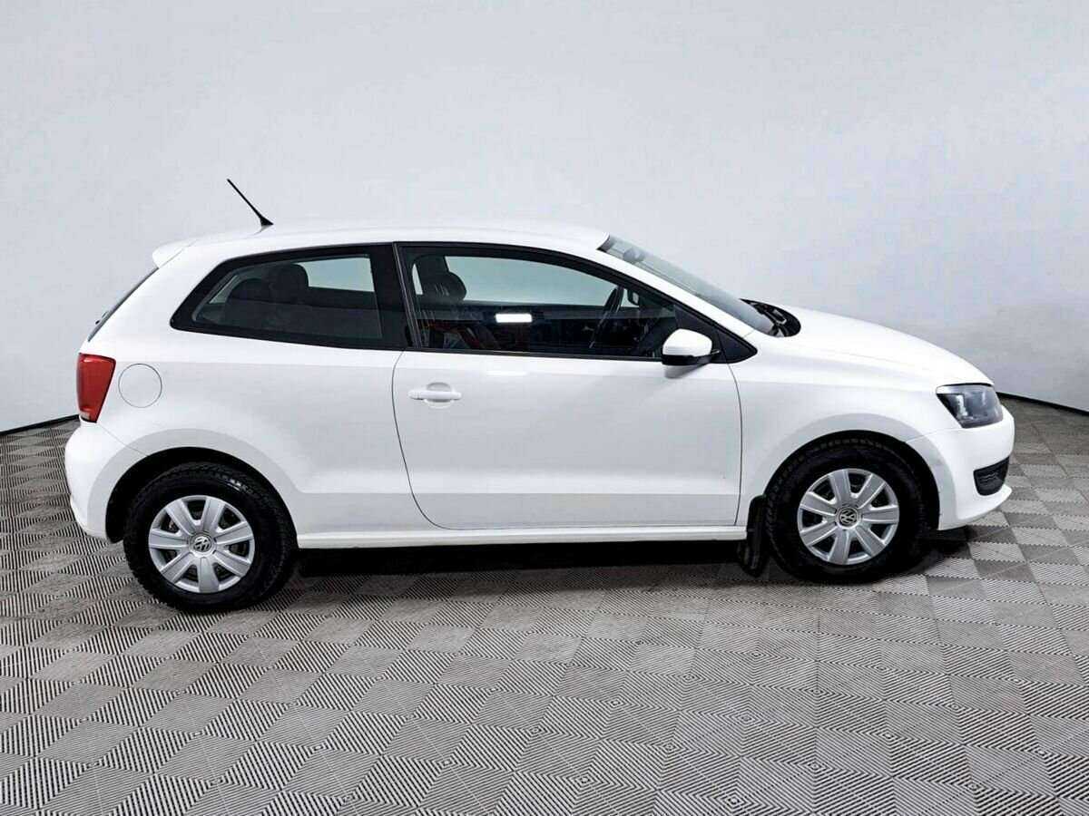 Volkswagen Polo, 2012 - Фото №3