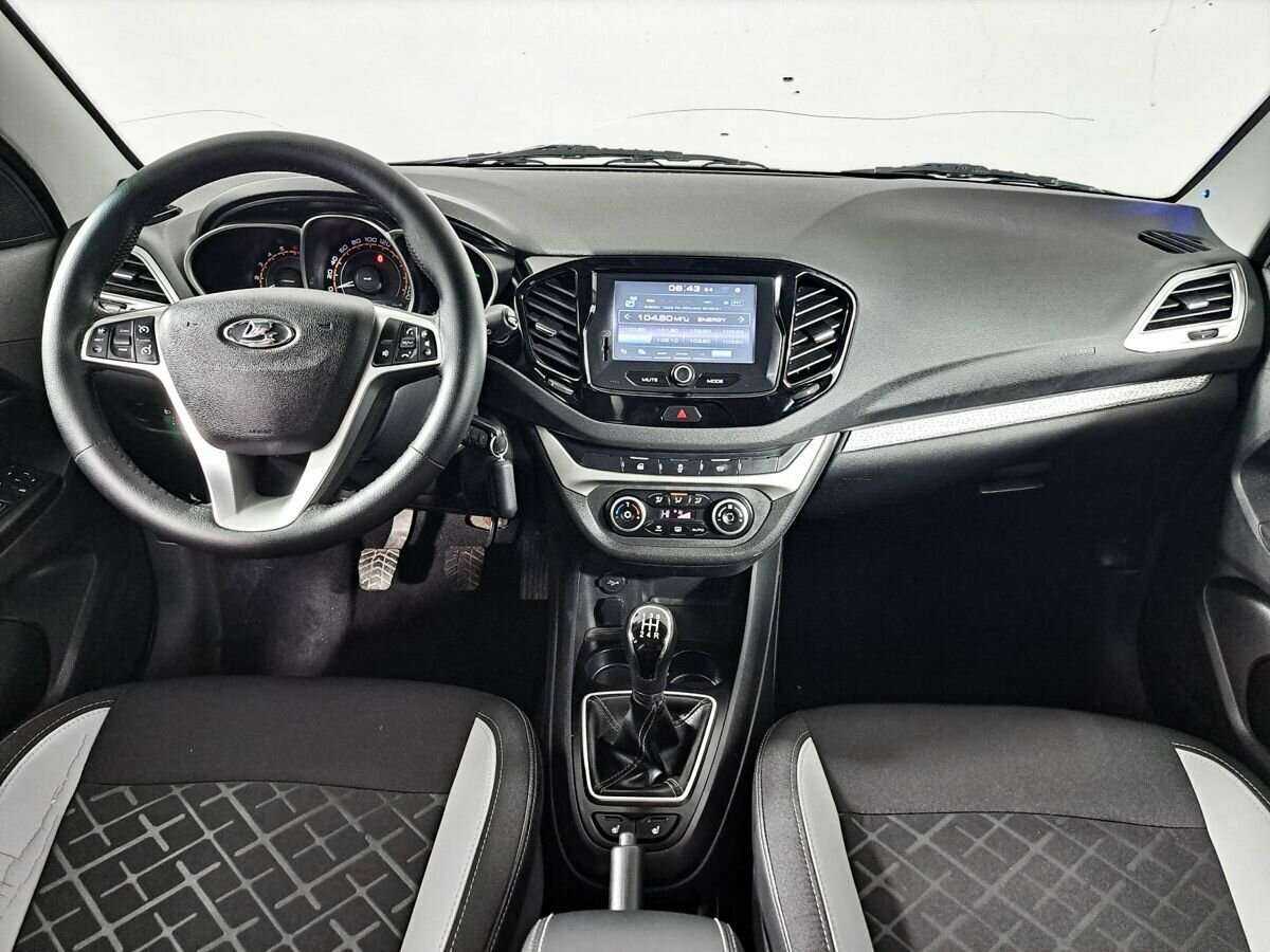 Lada (ВАЗ) Vesta SW Cross, 2017 - Фото №11