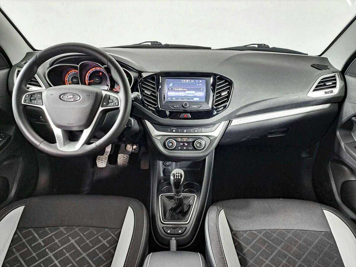 Lada (ВАЗ) Vesta SW Cross, 2019 - Фото №11