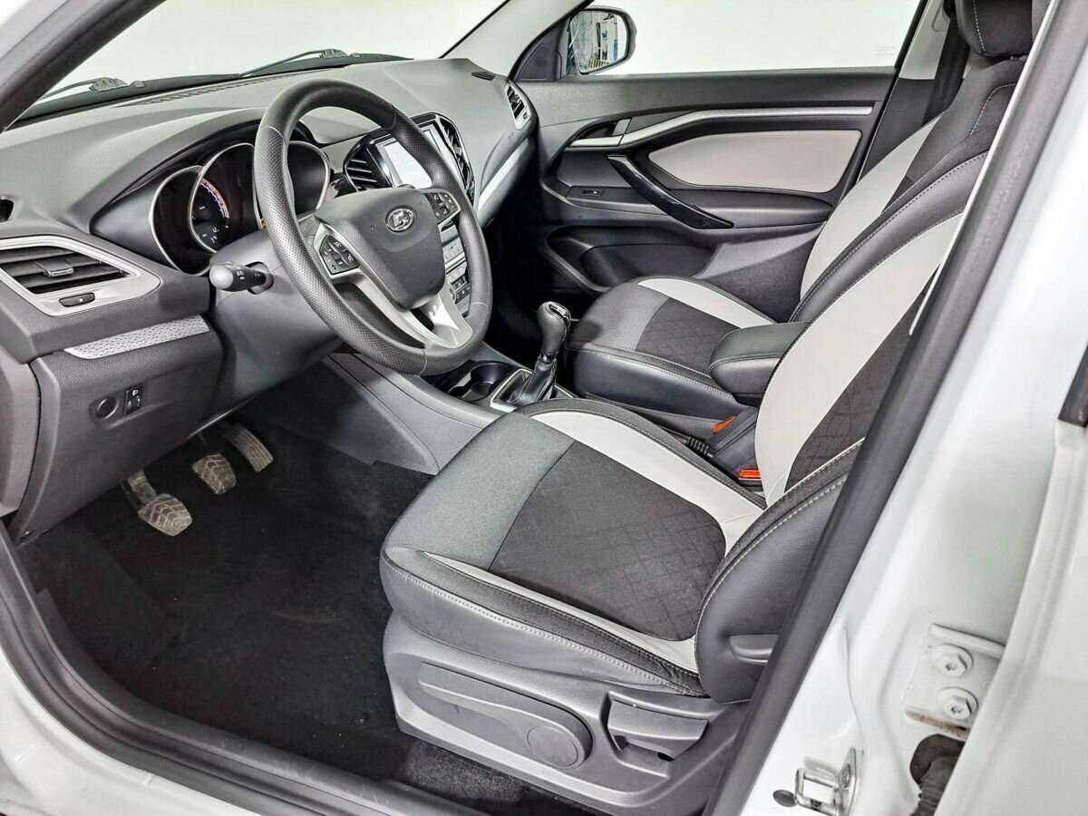 Lada (ВАЗ) Vesta SW Cross, 2019 - Фото №13