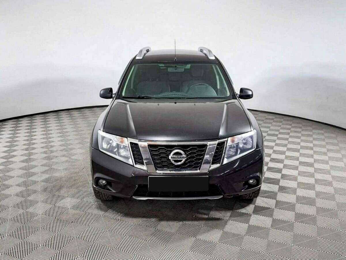 Nissan Terrano, 2014 - Фото №1