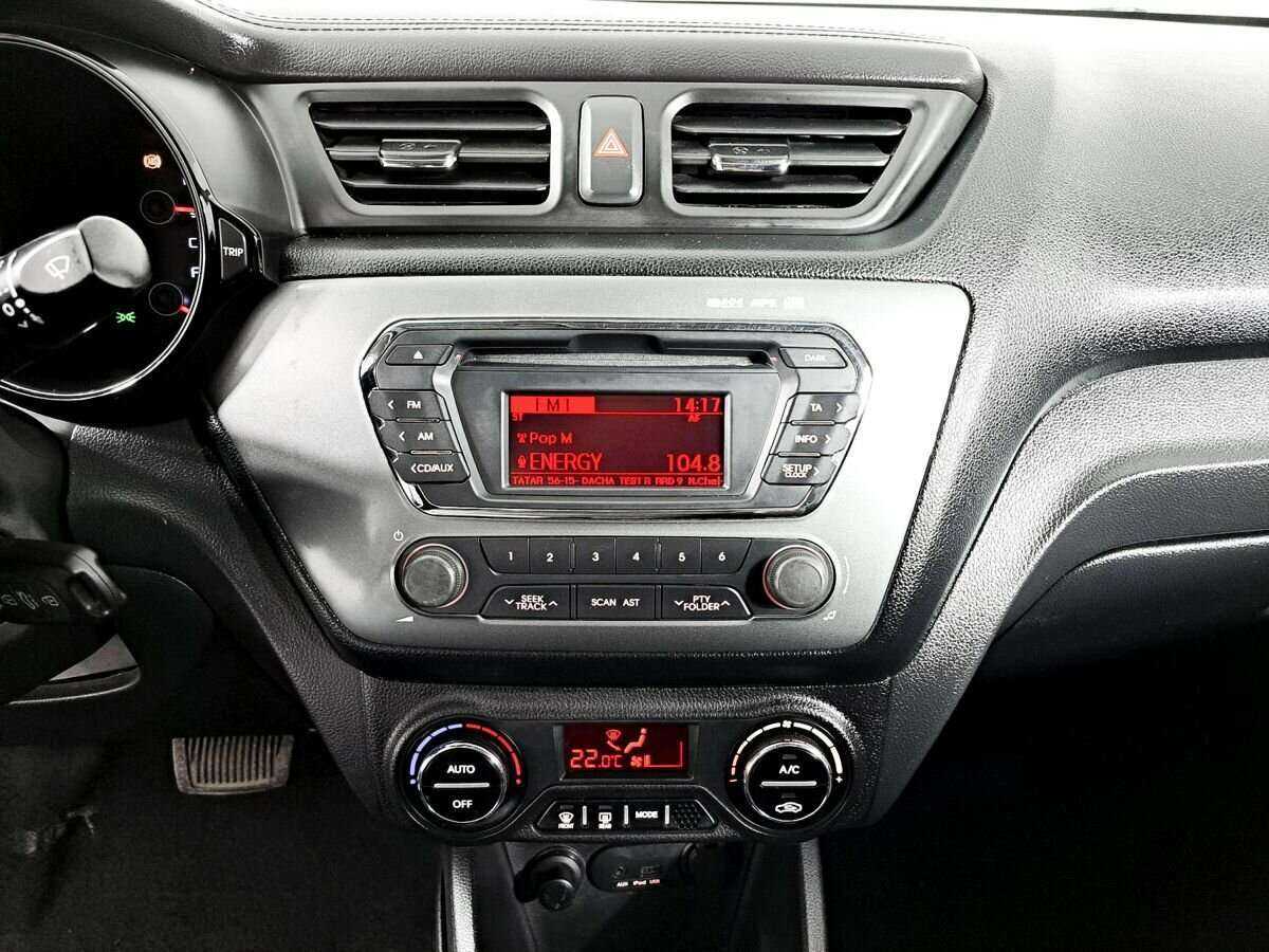 Kia Rio 4-speed, 2012 - Фото №12