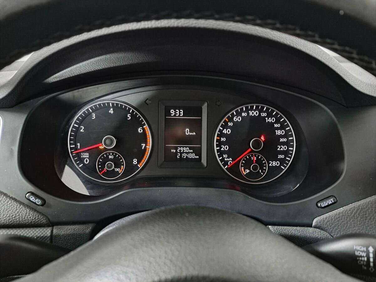 Volkswagen Jetta, 2014 - Фото №10