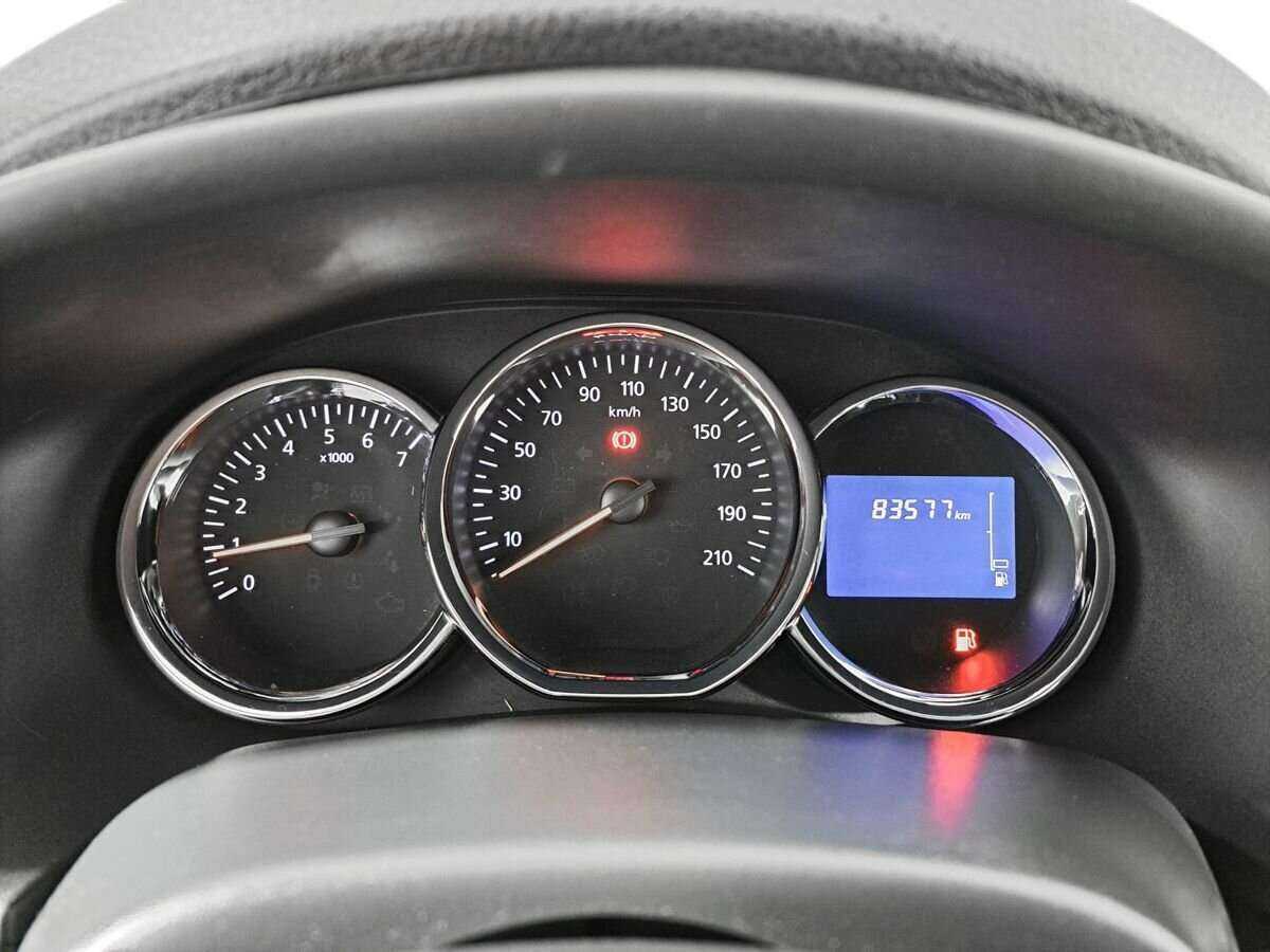 Renault Sandero, 2015 - Фото №10