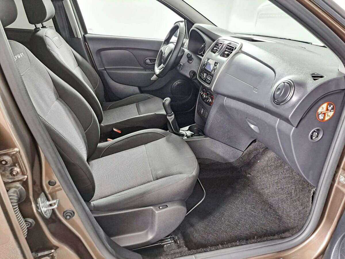 Renault Logan Stepway, 2019 - Фото №8