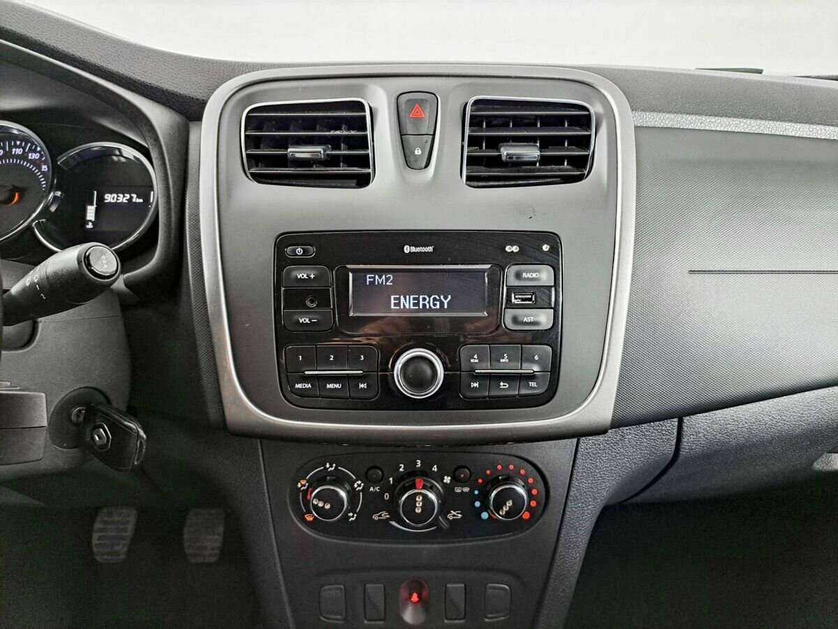 Renault Logan Stepway, 2019 - Фото №12