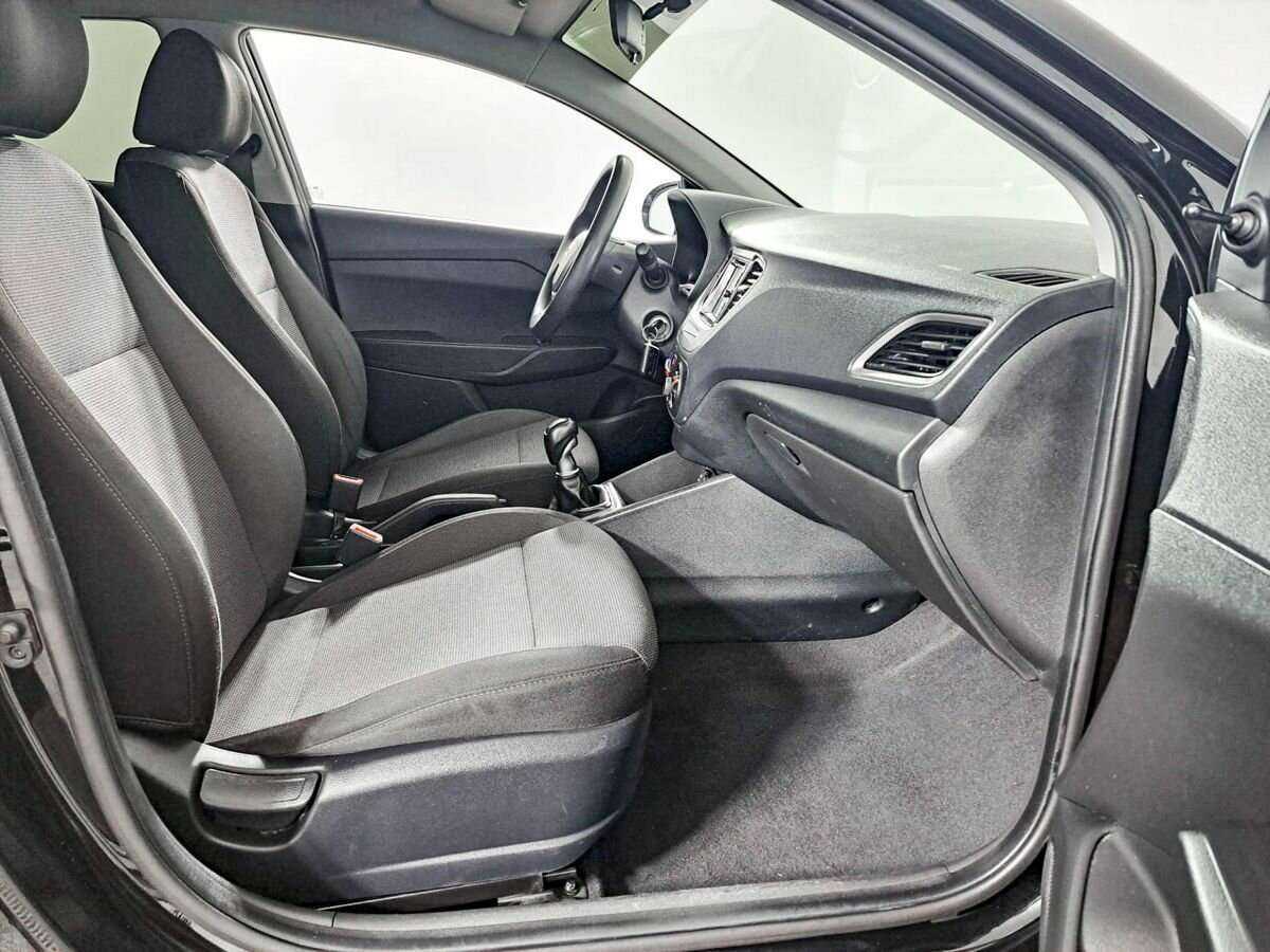 Hyundai Solaris, 2018 - Фото №10