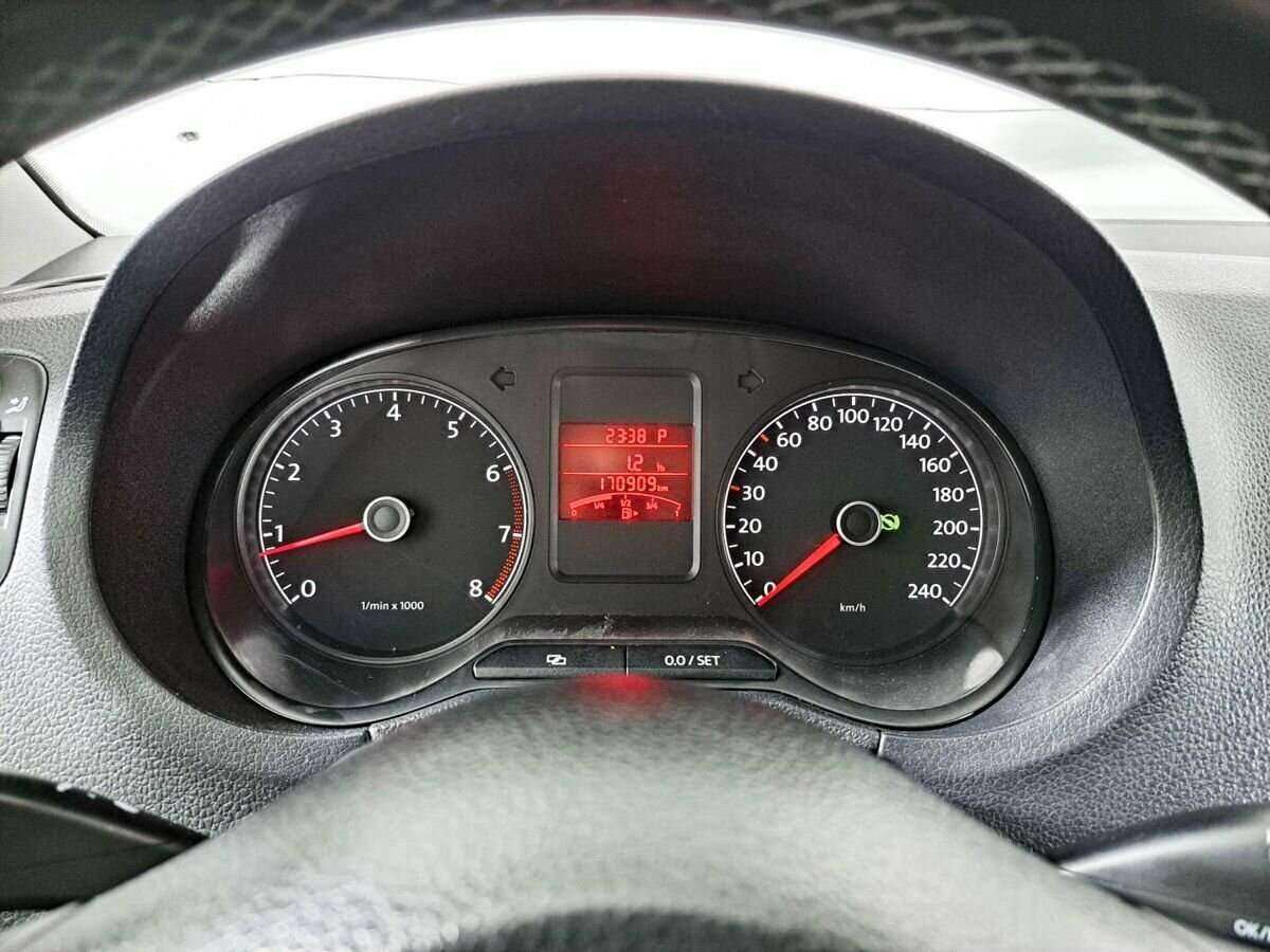 Volkswagen Polo, 2013 - Фото №8