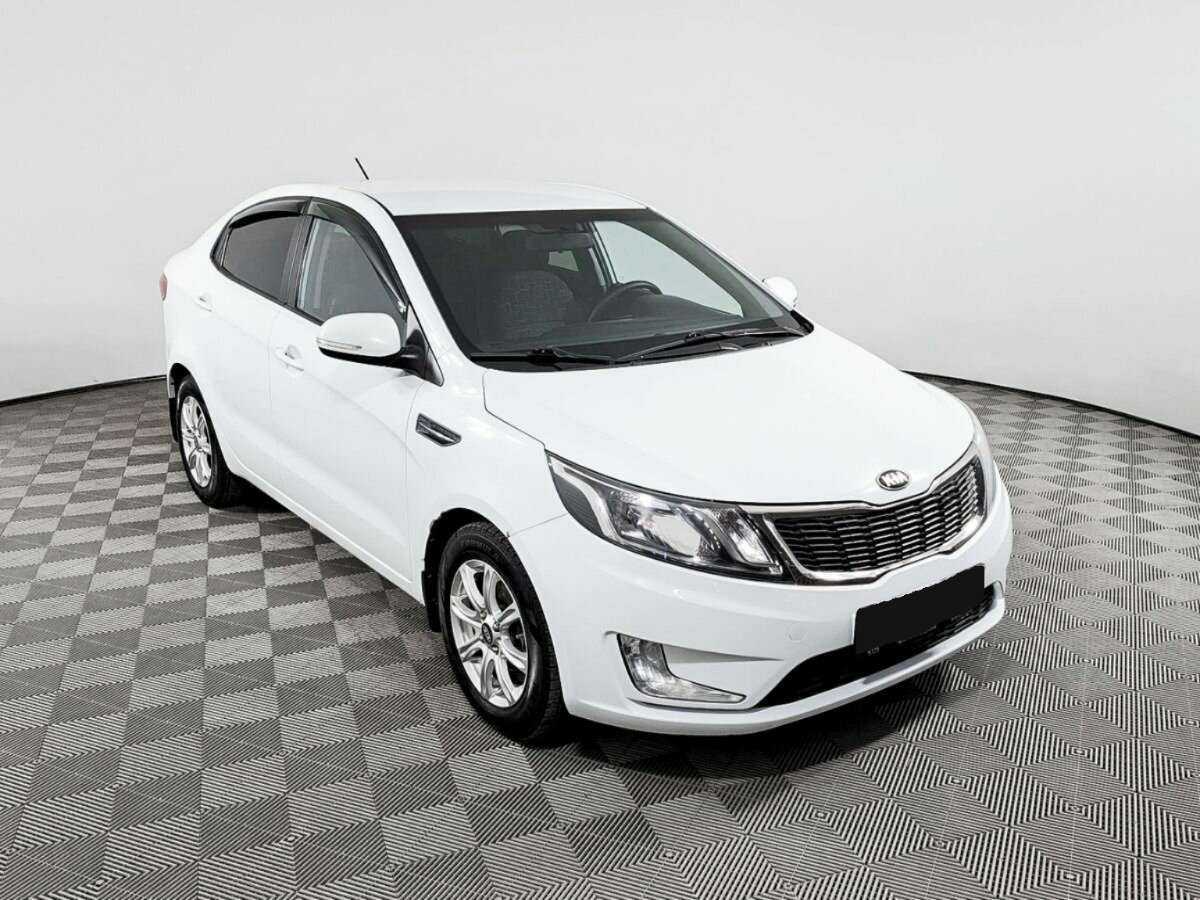 Kia Rio 5-speed, 2013 - Фото №2
