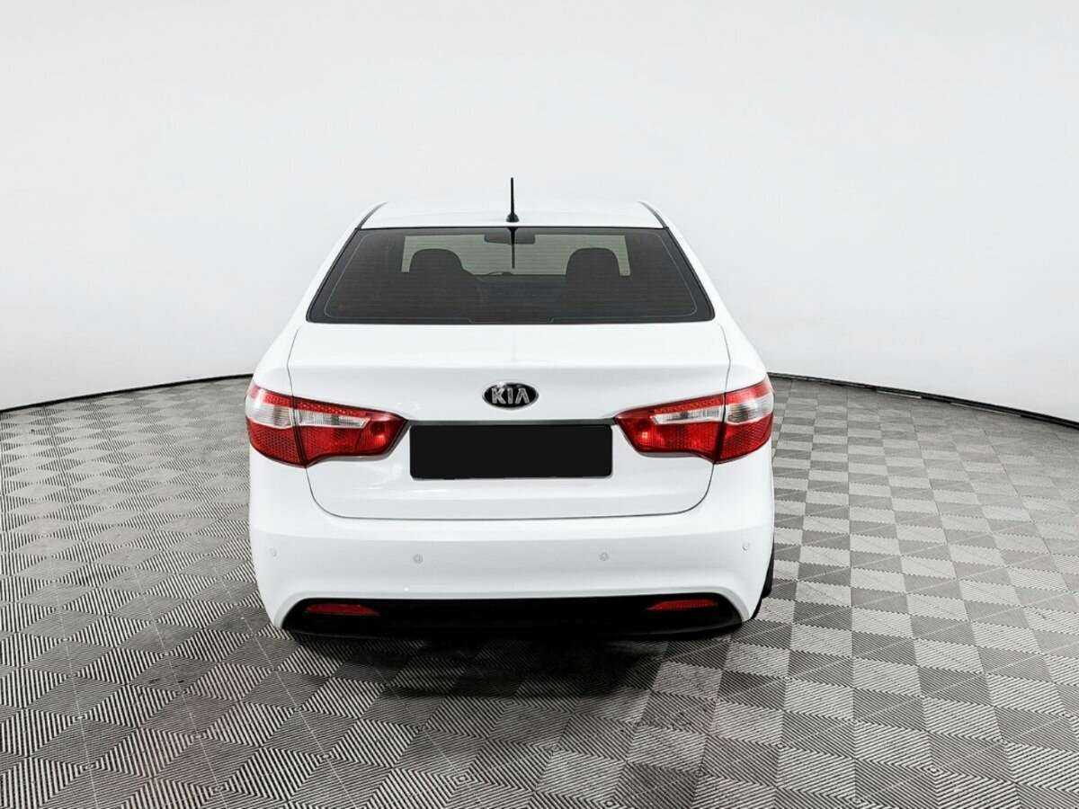 Kia Rio 5-speed, 2013 - Фото №5