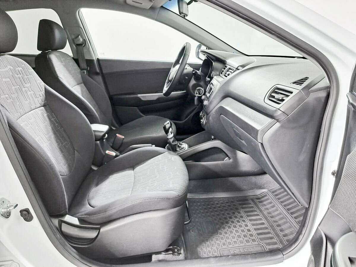 Kia Rio 5-speed, 2013 - Фото №8
