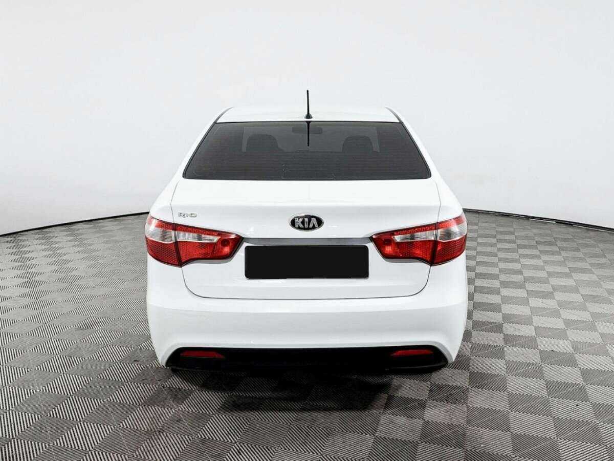 Kia Rio 5-speed, 2013 - Фото №5