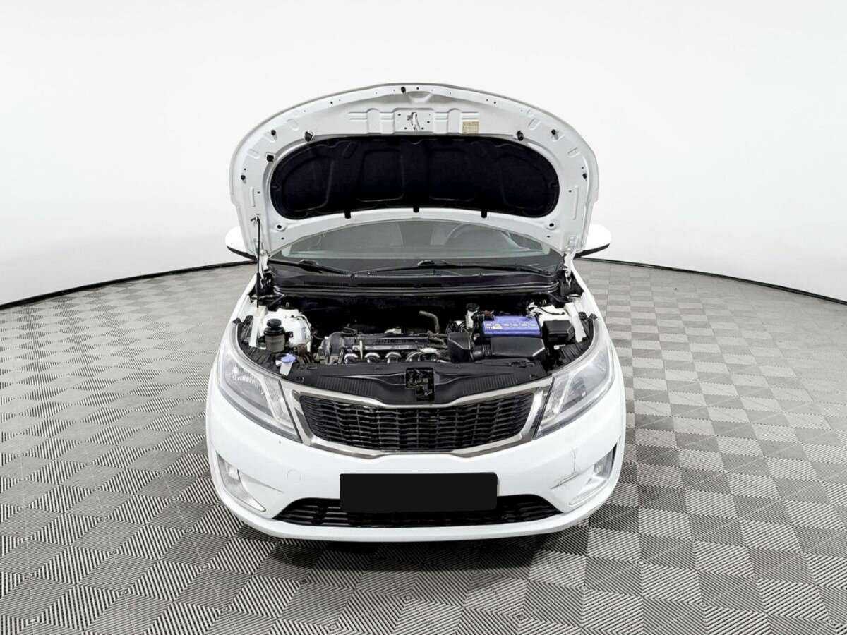 Kia Rio 5-speed, 2013 - Фото №8