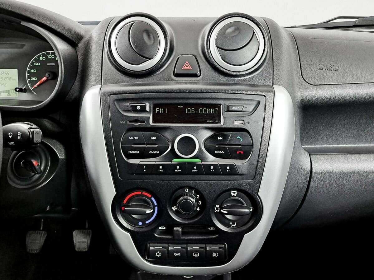 Lada (ВАЗ) Granta, 2016 - Фото №9