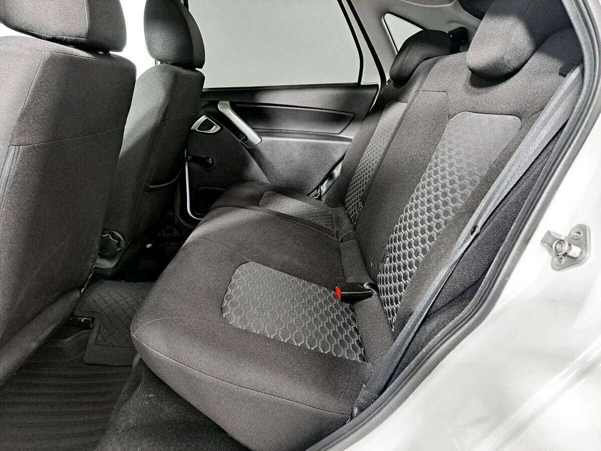 Lada (ВАЗ) Granta, 2021 - Фото №11