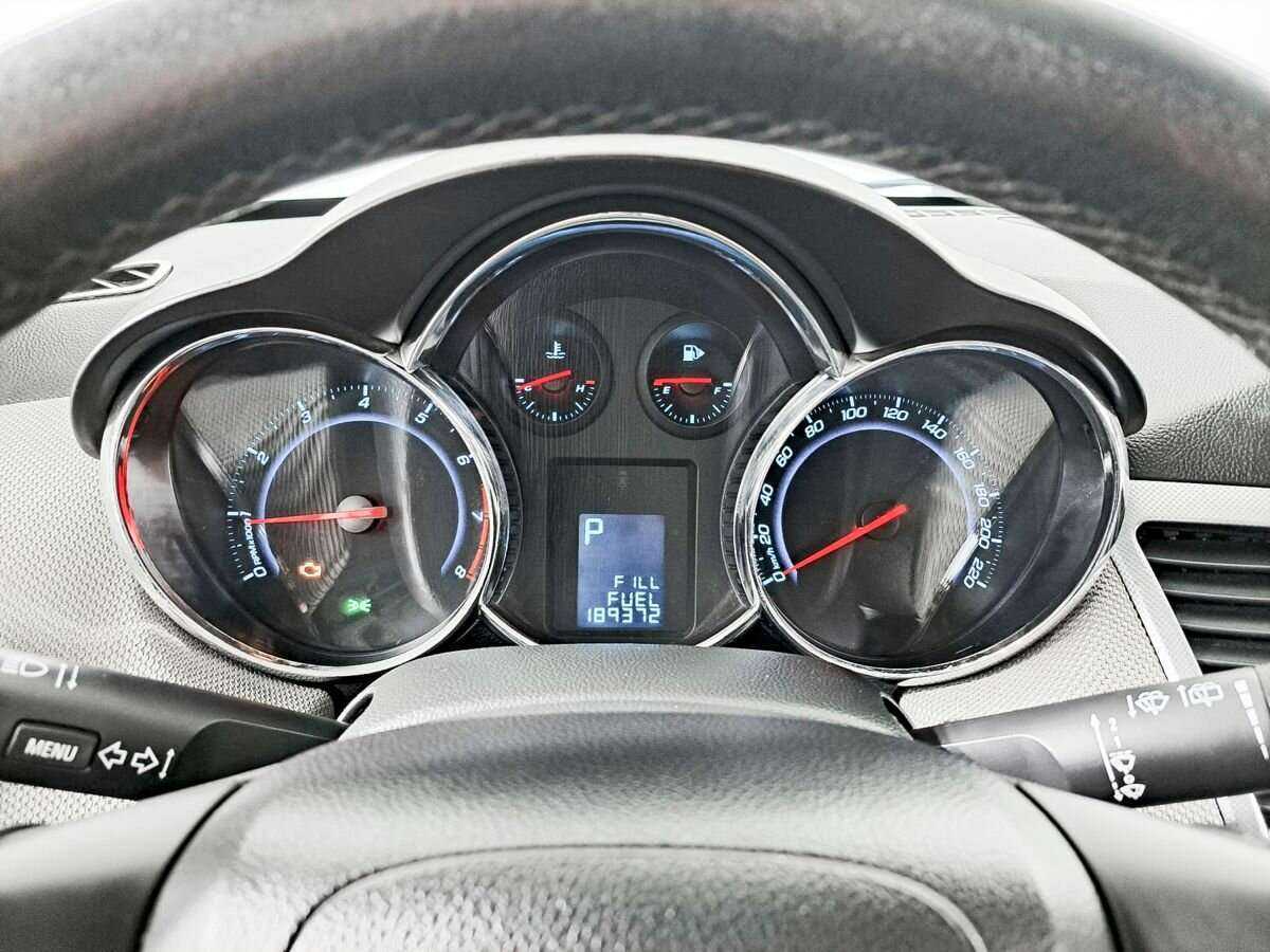 Chevrolet Cruze, 2012 - Фото №10