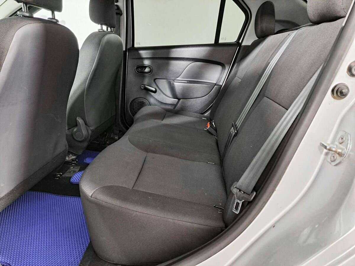 Renault Logan, 2014 - Фото №9