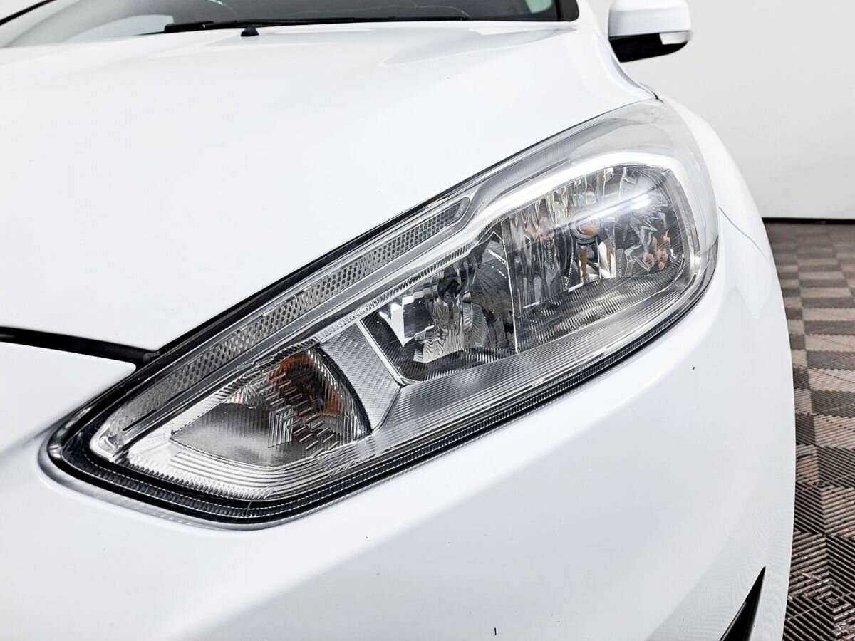 Ford Focus, 2018 - Фото №13