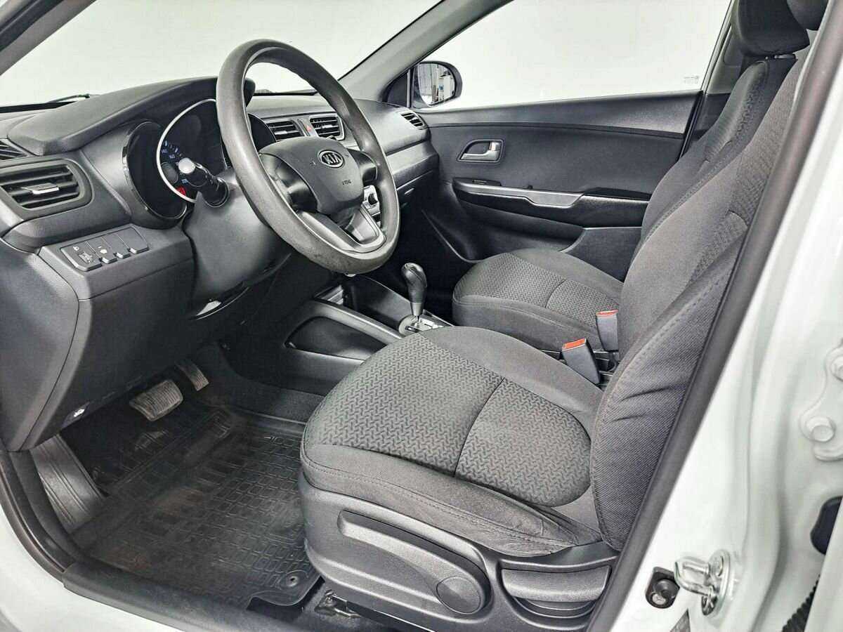 Kia Rio 4-speed, 2012 - Фото №15