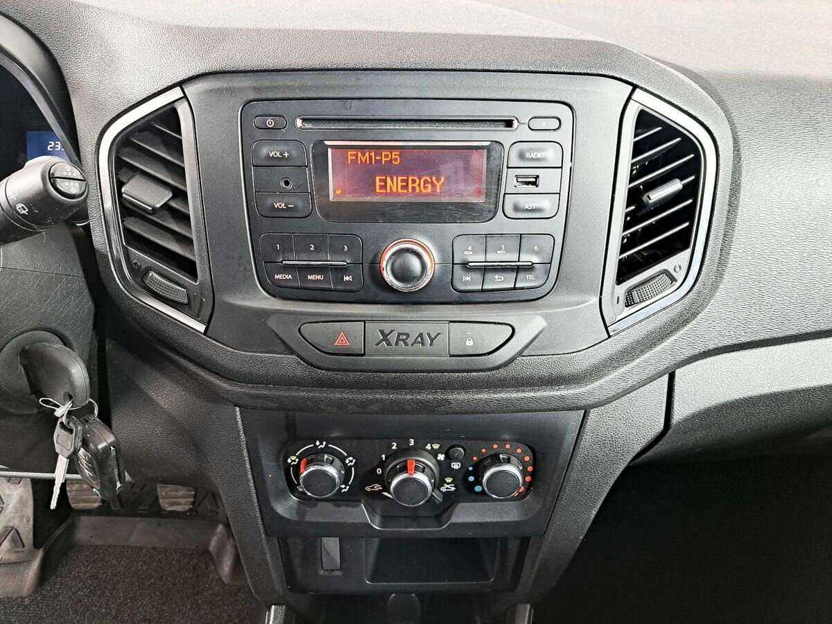 Lada (ВАЗ) XRAY, 2016 - Фото №12