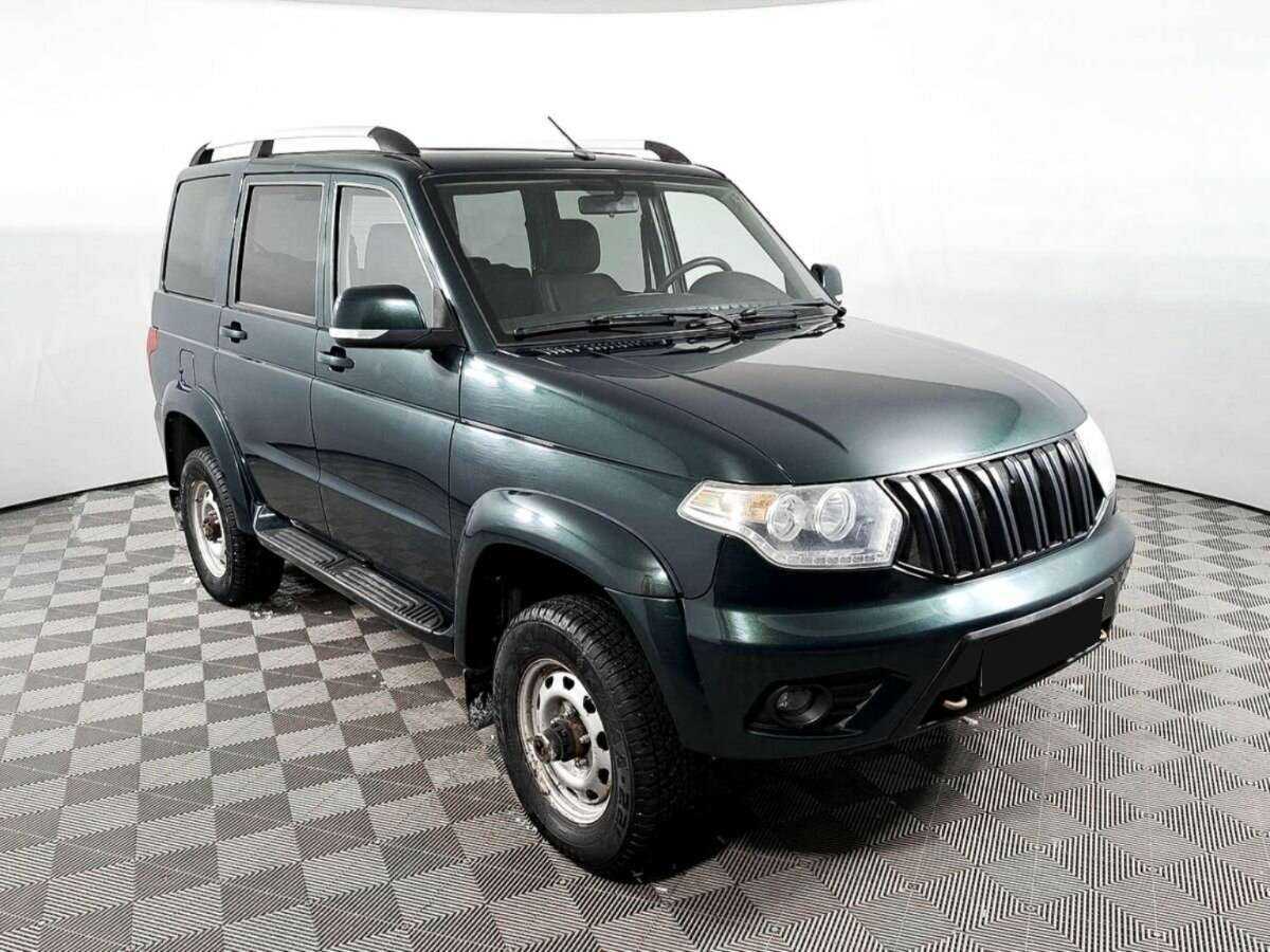 УАЗ Patriot, 2016 - Фото №2