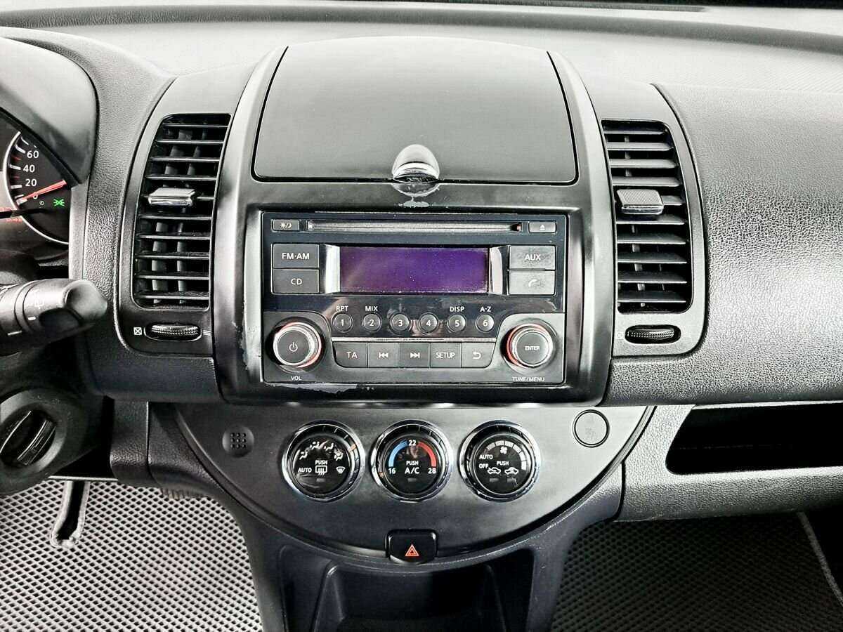 Nissan Note, 2012 - Фото №12