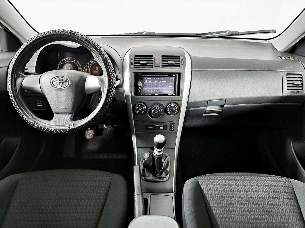 Toyota Corolla, 2012 - Фото №10