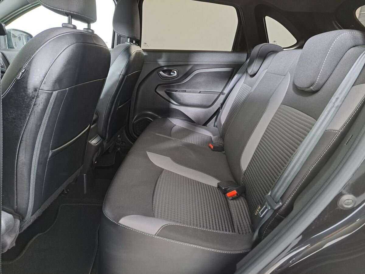 Lada (ВАЗ) XRAY Cross, 2020 - Фото №9