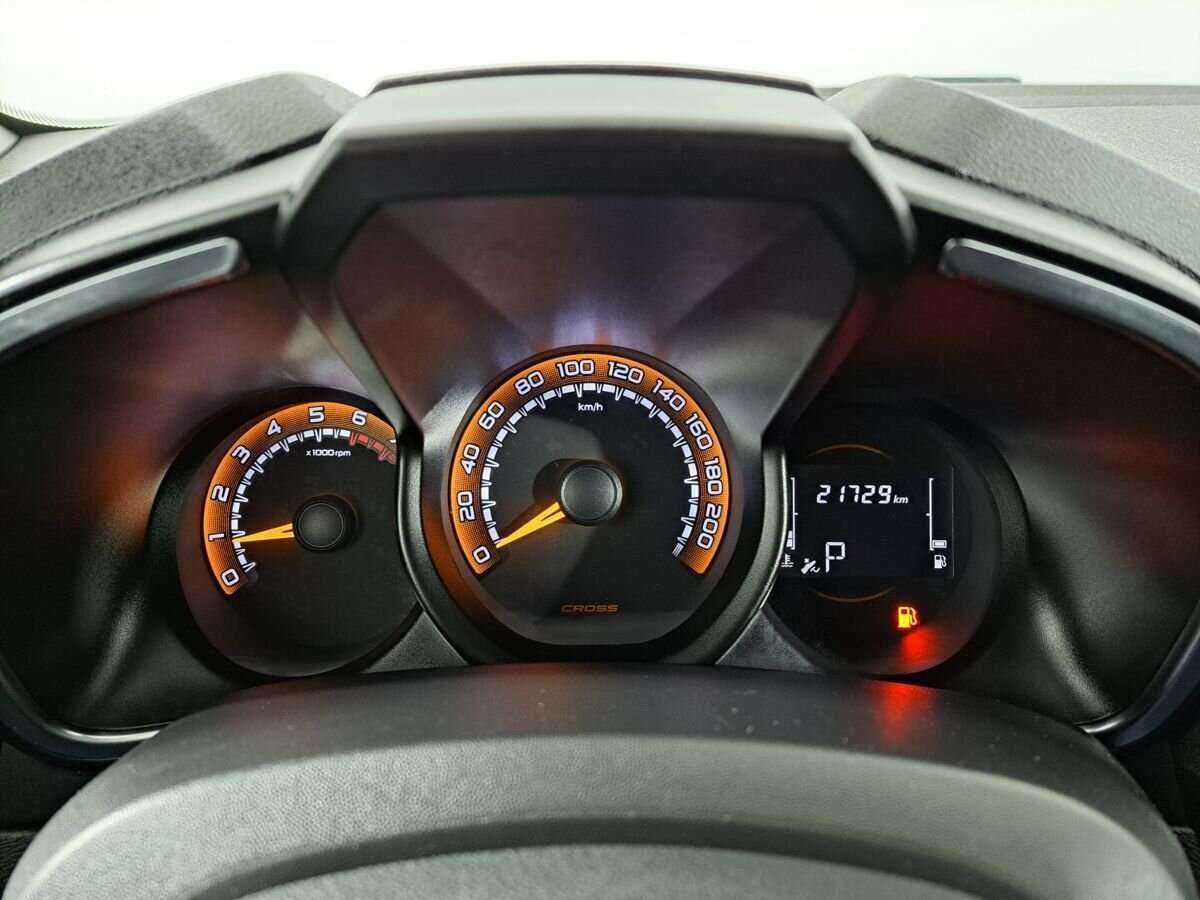 Lada (ВАЗ) XRAY Cross, 2020 - Фото №10