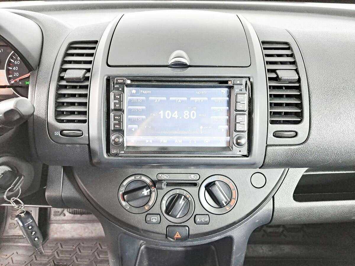 Nissan Note, 2012 - Фото №12