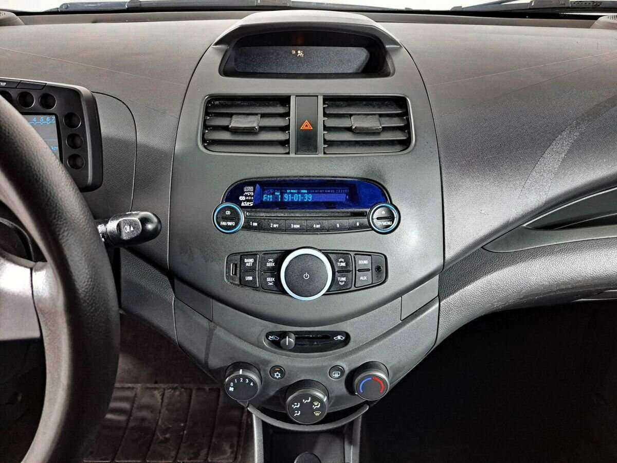 Chevrolet Spark, 2013 - Фото №14