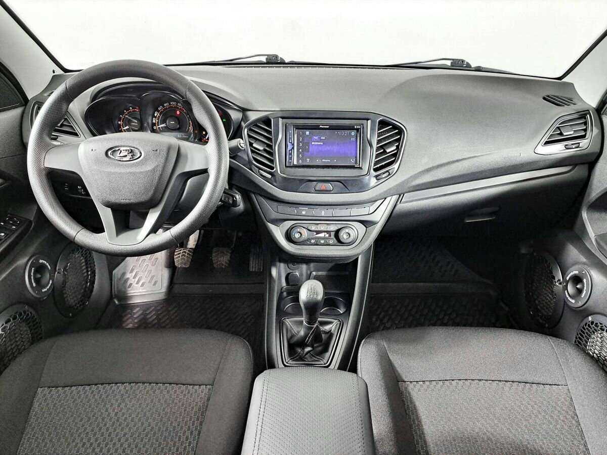 Lada (ВАЗ) Vesta, 2017 - Фото №11