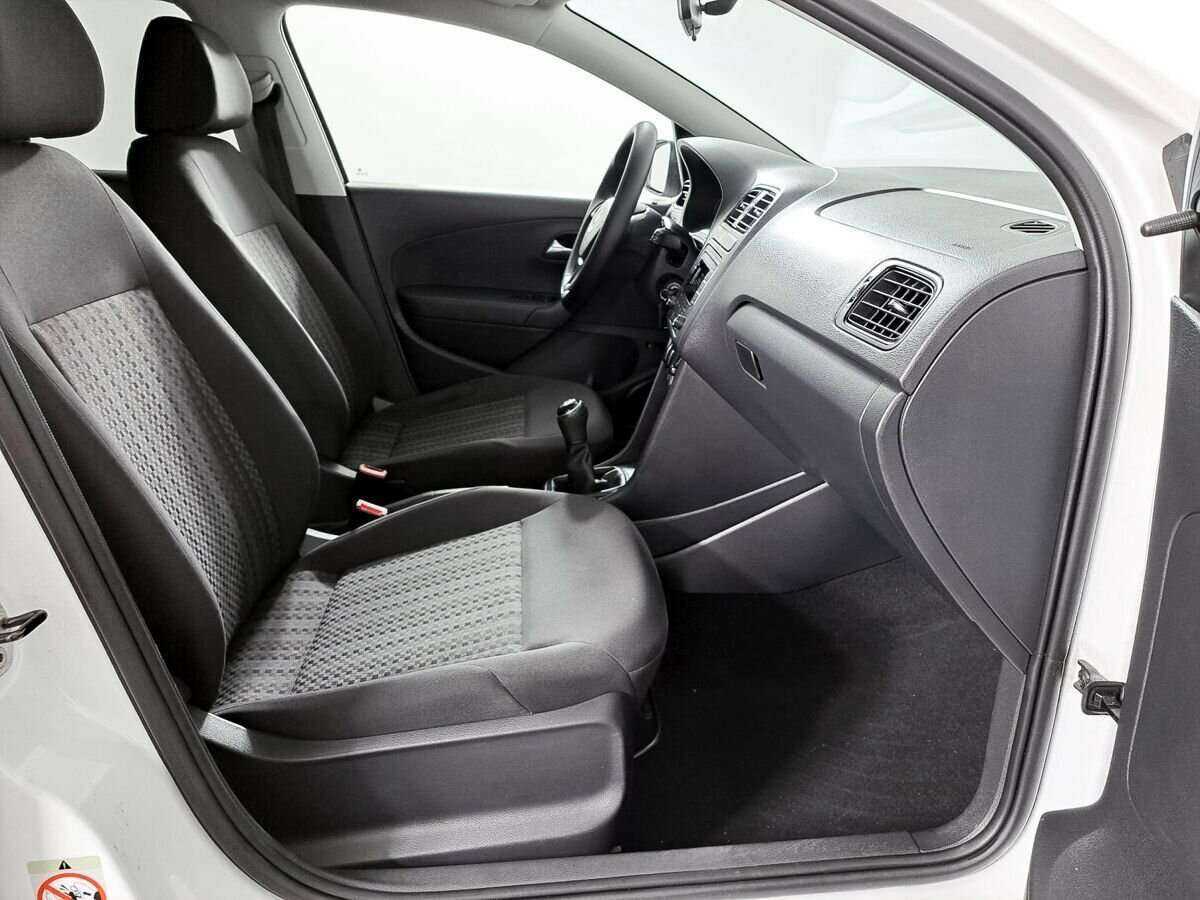 Volkswagen Polo, 2019 - Фото №10
