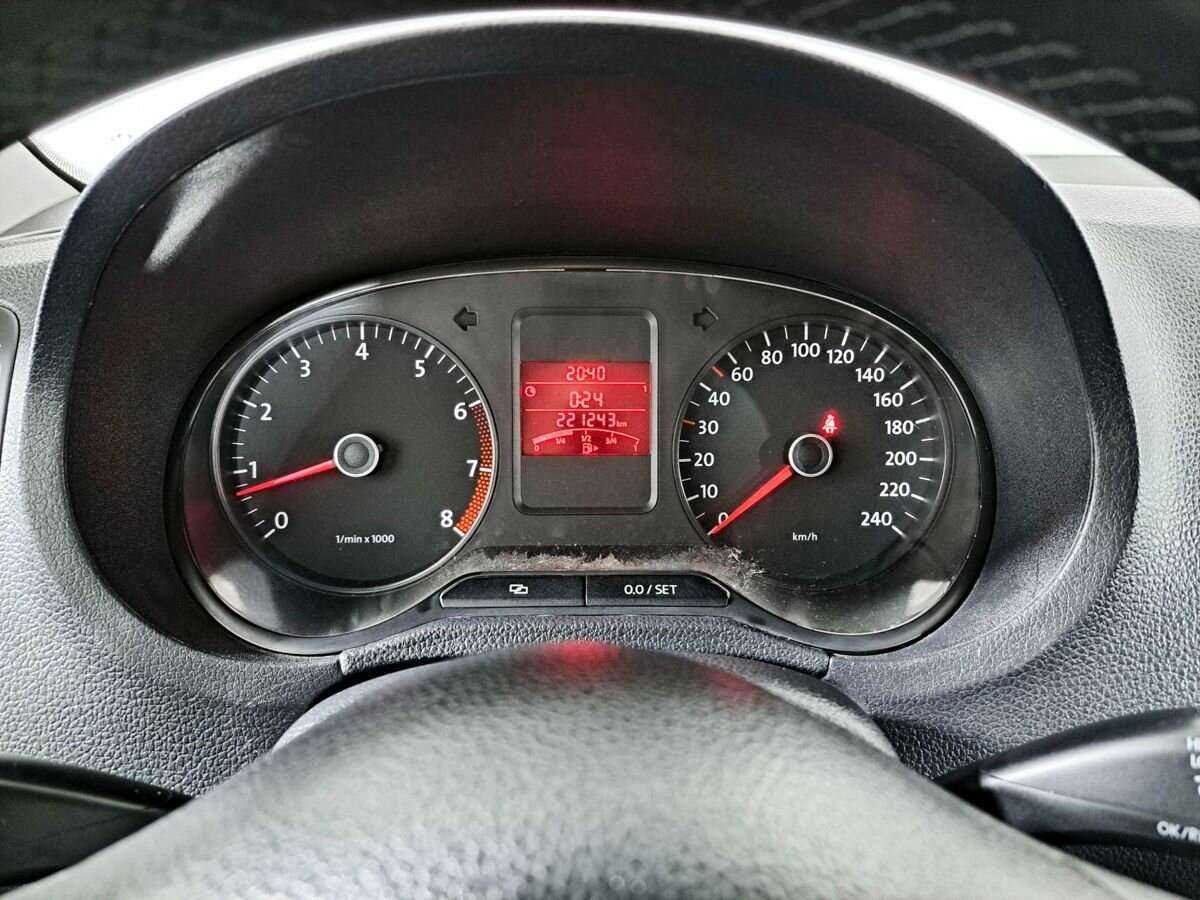 Volkswagen Polo, 2012 - Фото №12