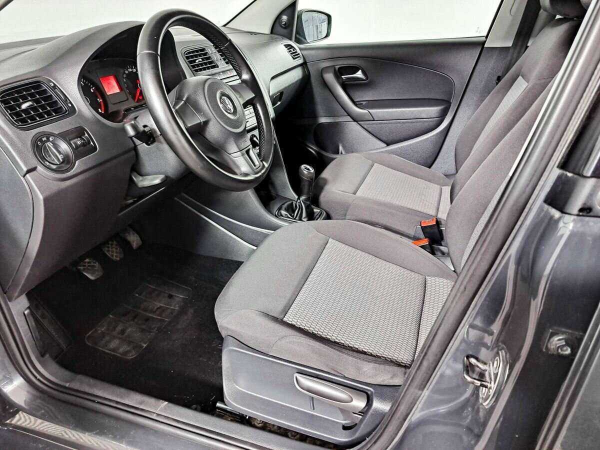 Volkswagen Polo, 2012 - Фото №15