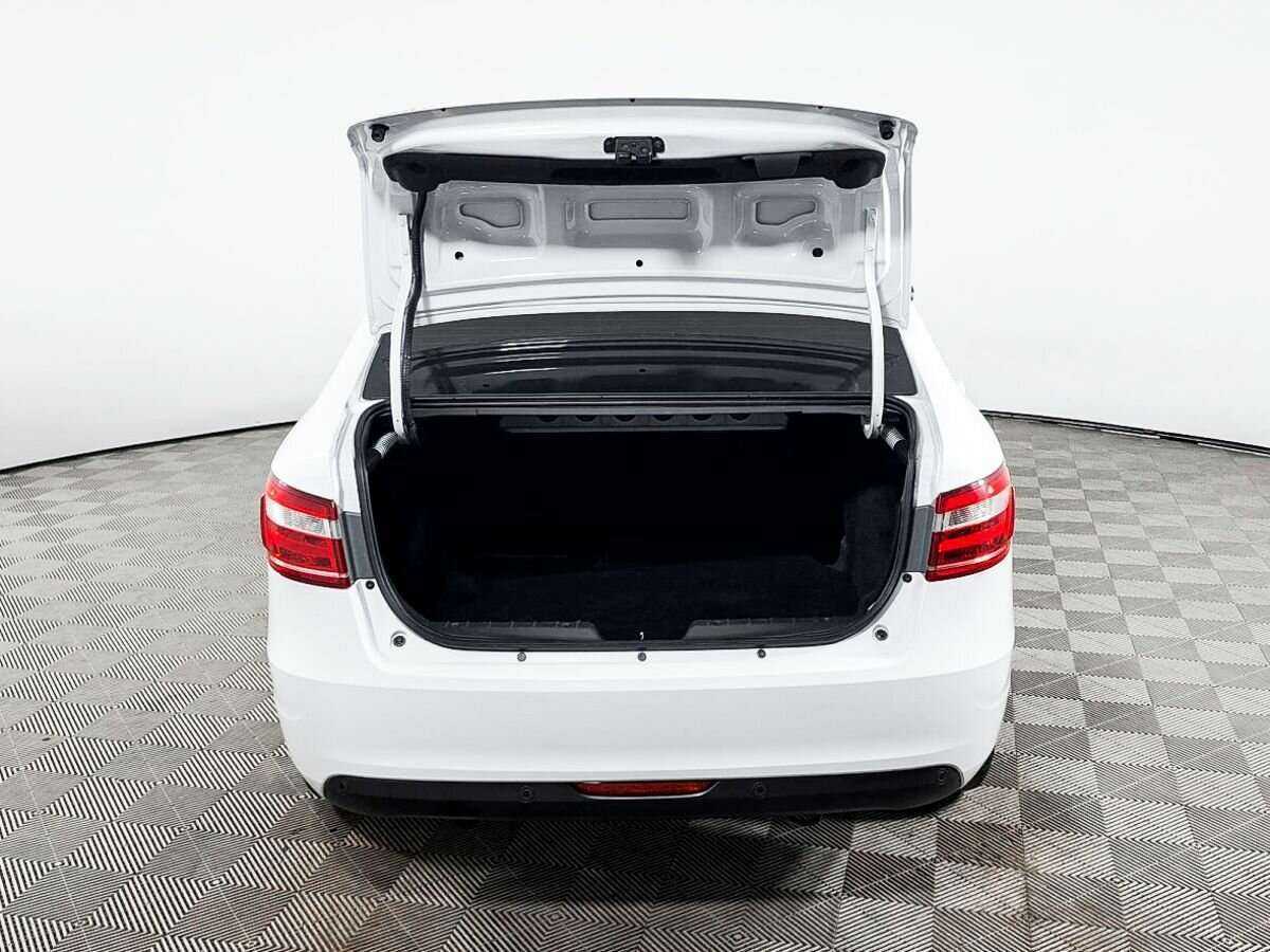 Lada (ВАЗ) Vesta, 2021 - Фото №7