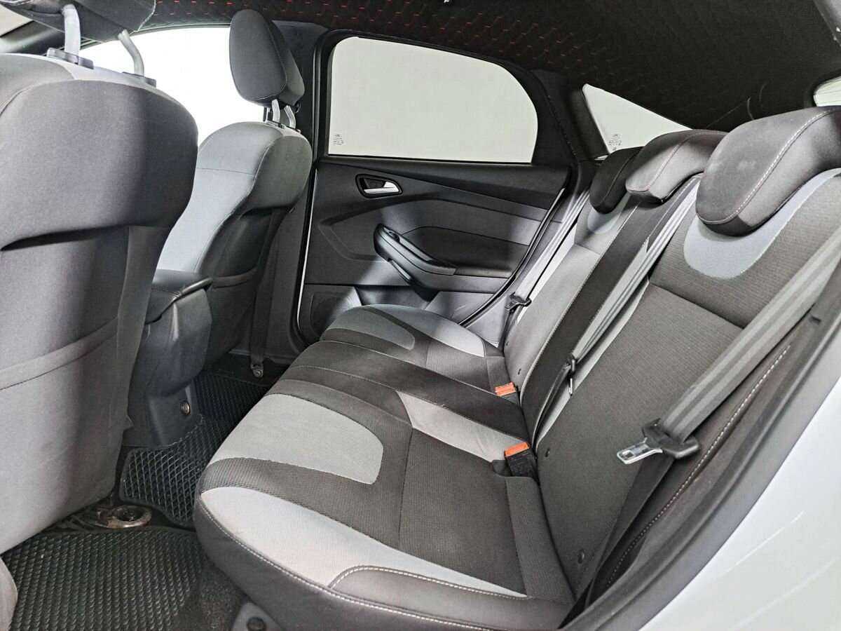 Ford Focus, 2012 - Фото №9