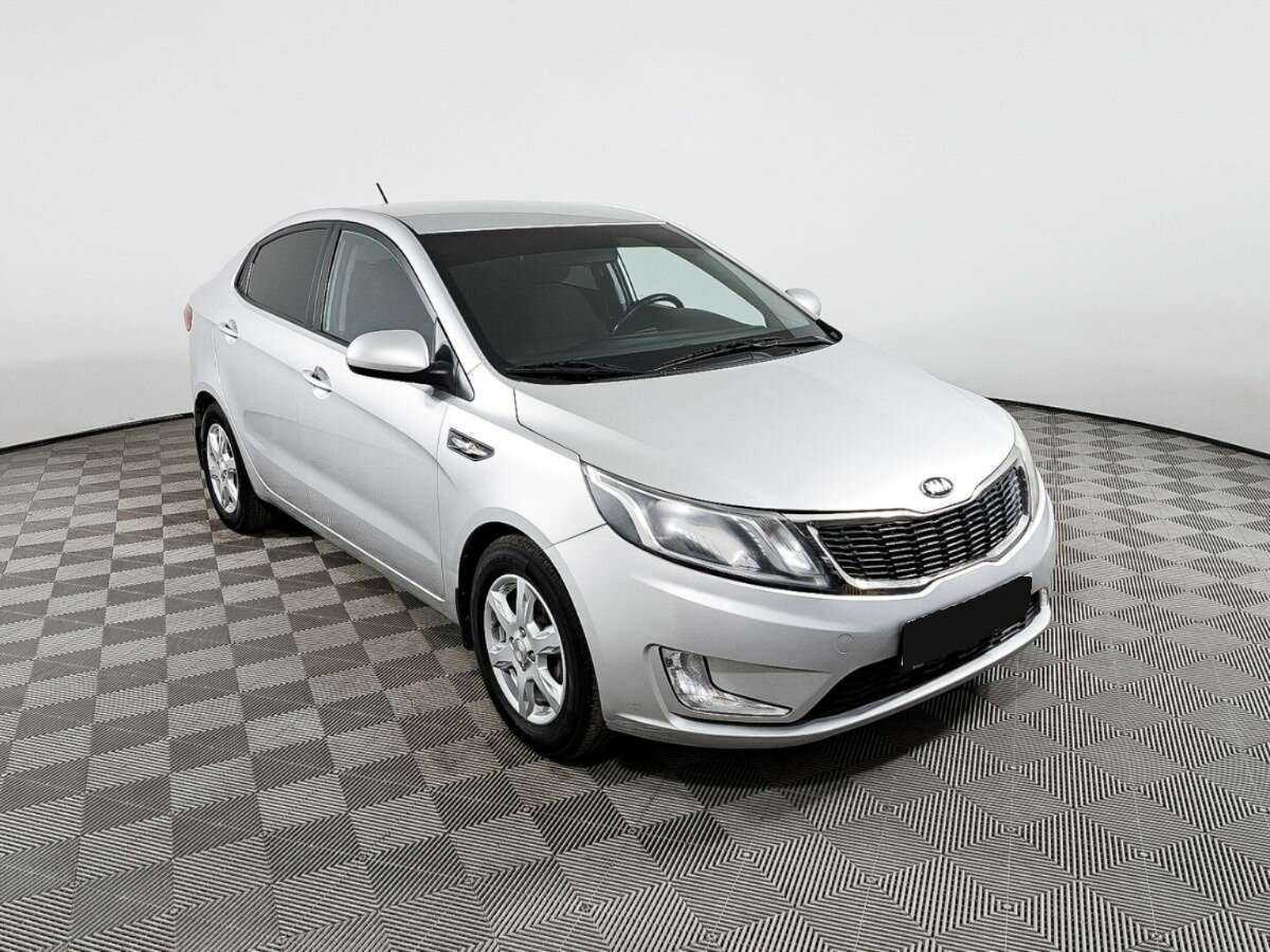 Kia Rio 6-speed, 2015 - Фото №1