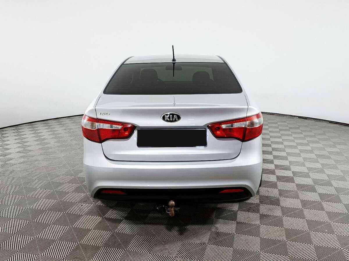 Kia Rio 6-speed, 2015 - Фото №4