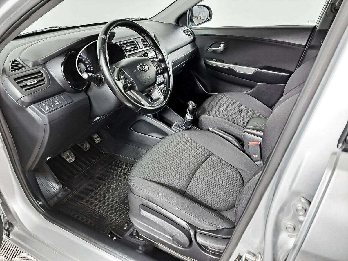 Kia Rio 6-speed, 2015 - Фото №12
