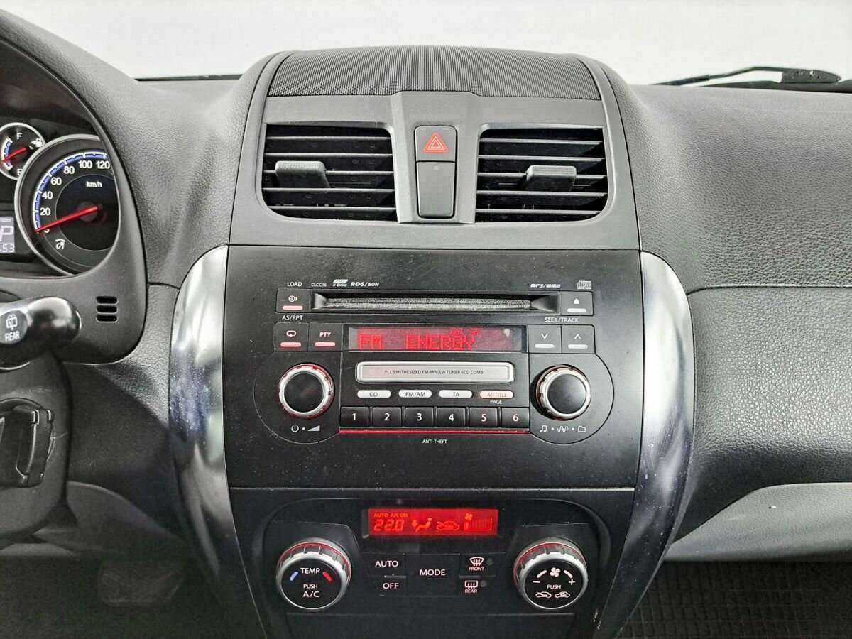 Suzuki SX4, 2012 - Фото №12