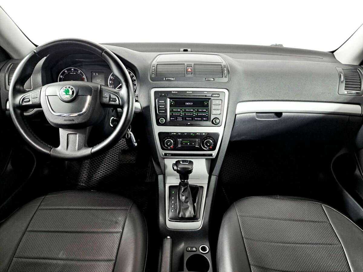 Skoda Octavia, 2012 - Фото №10