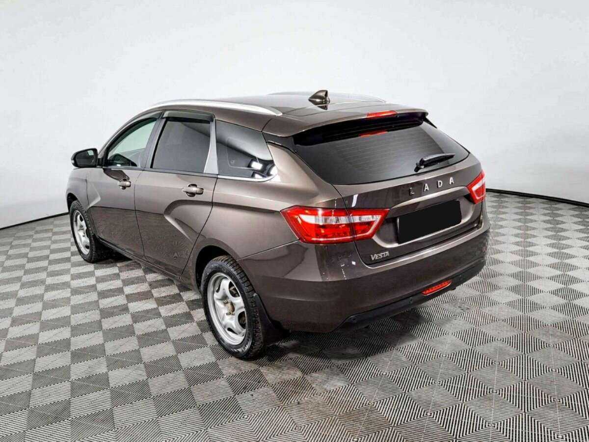 Lada (ВАЗ) Vesta SW, 2020 - Фото №5