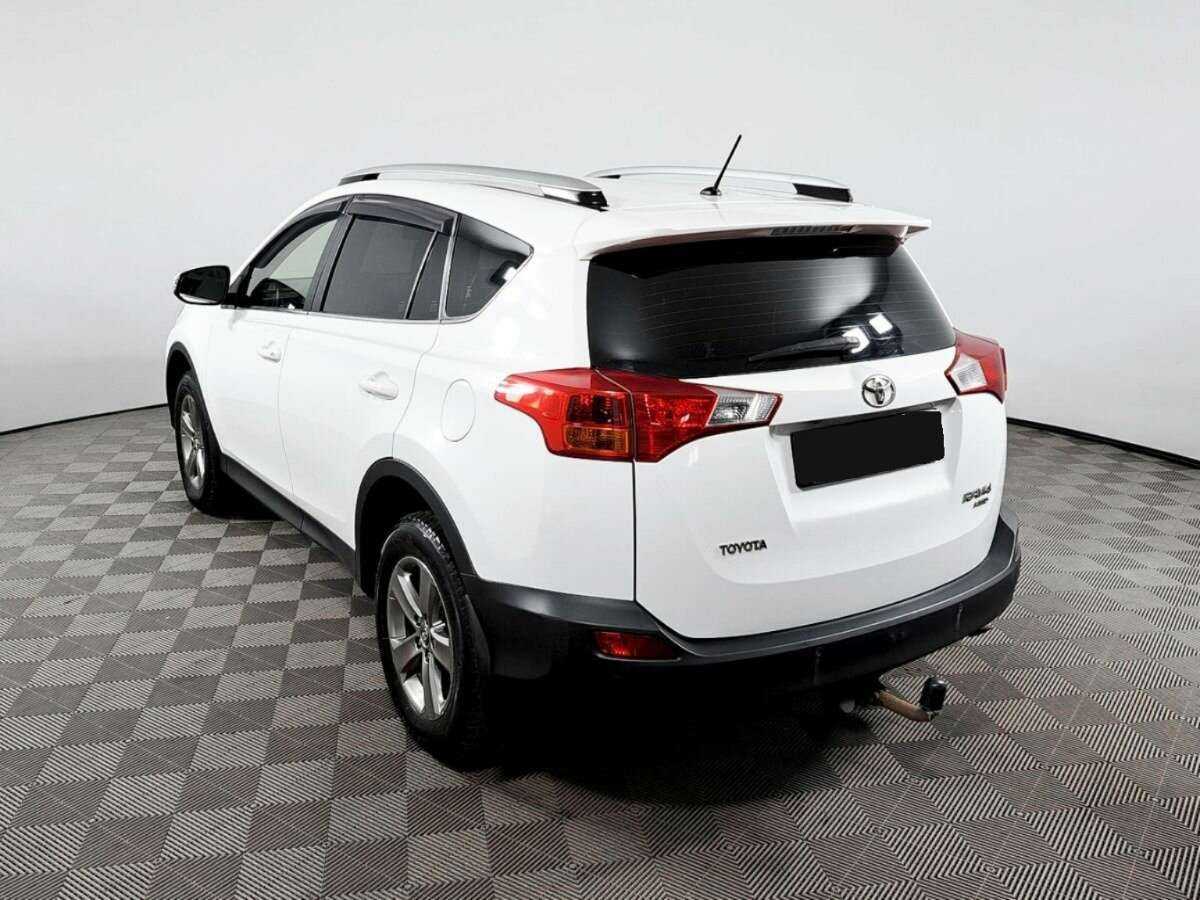 Toyota RAV4, 2015 - Фото №5