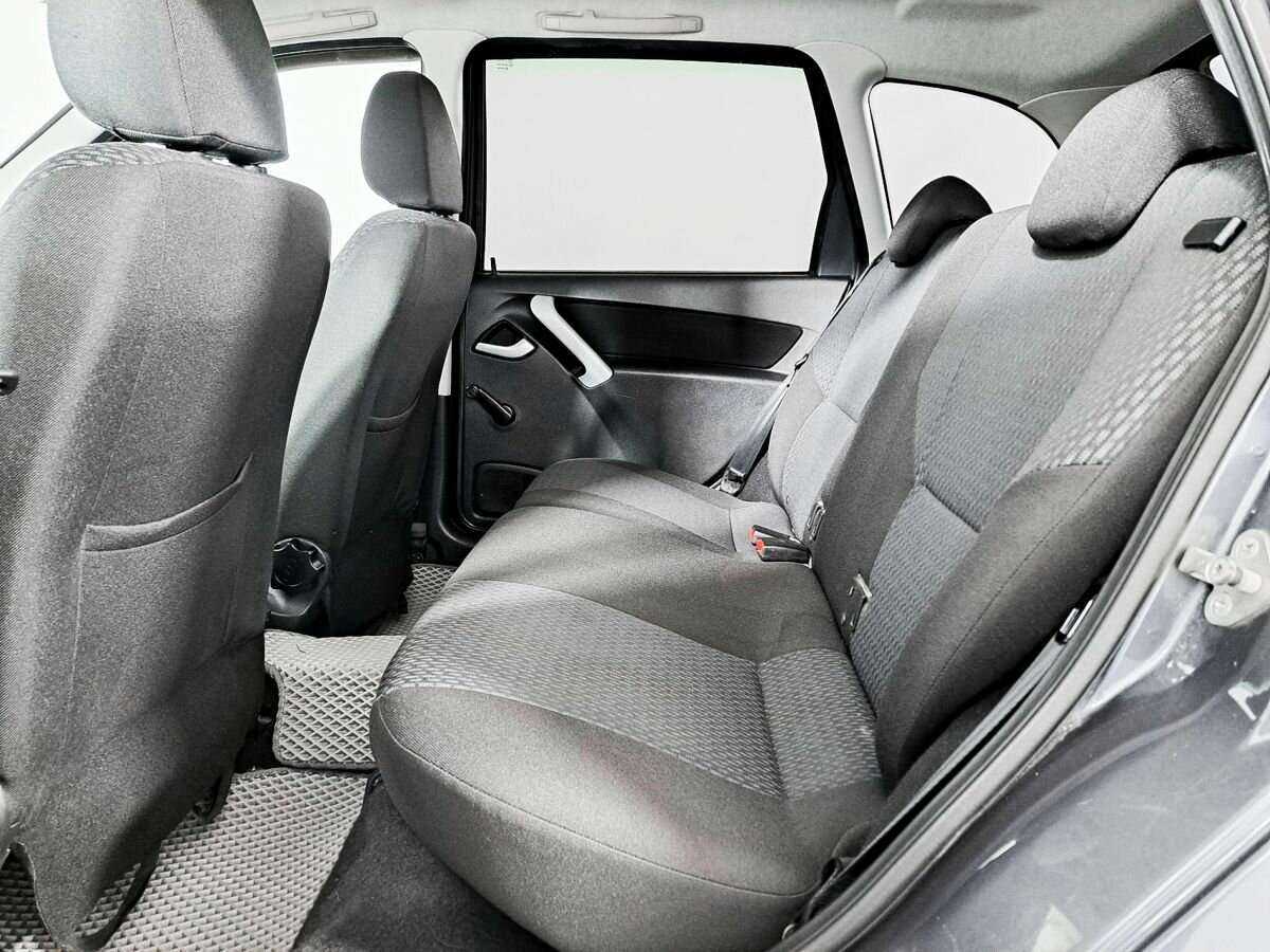 Lada (ВАЗ) Kalina, 2017 - Фото №9