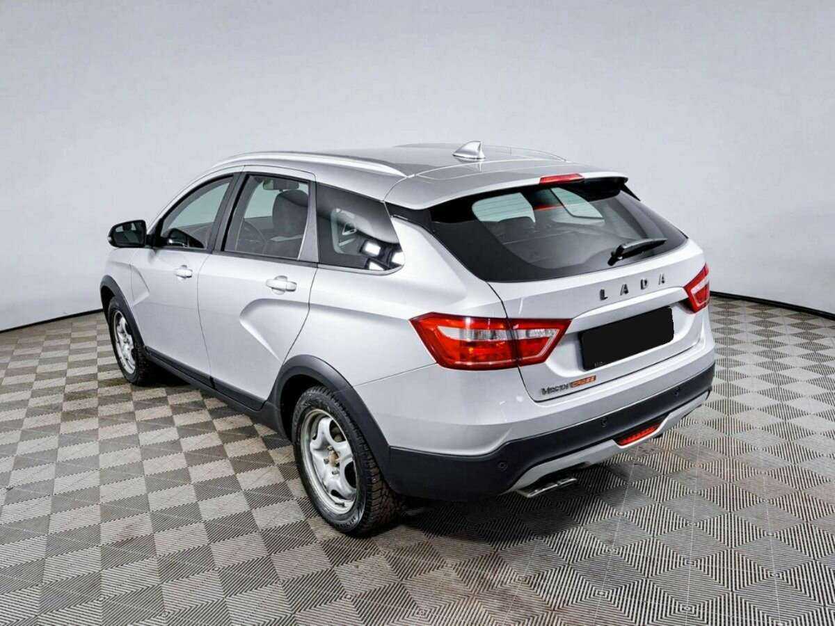 Lada (ВАЗ) Vesta SW, 2020 - Фото №5