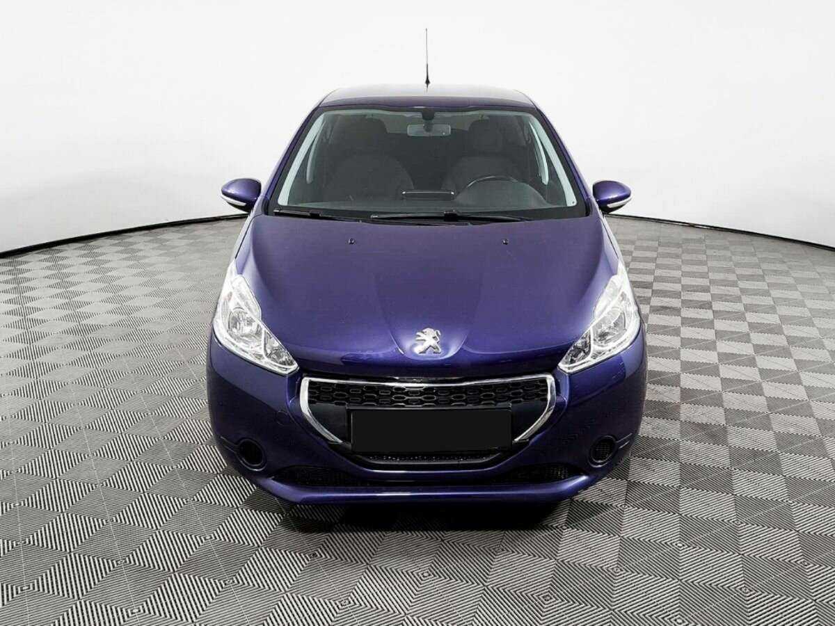 Peugeot 208, 2013 - Фото №1