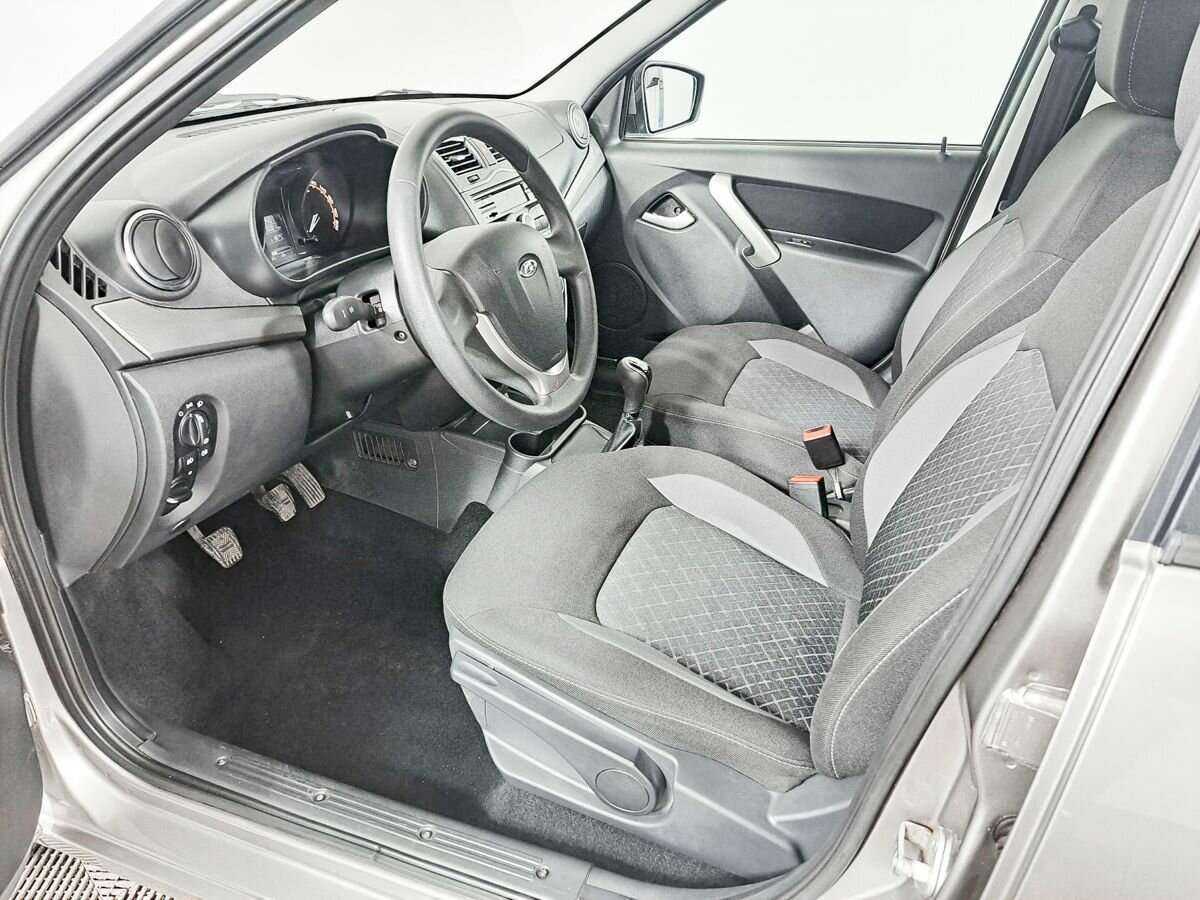 Lada (ВАЗ) Granta, 2019 - Фото №13