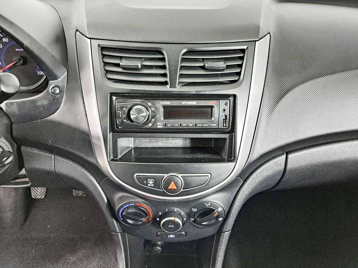 Hyundai Solaris, 2014 - Фото №12